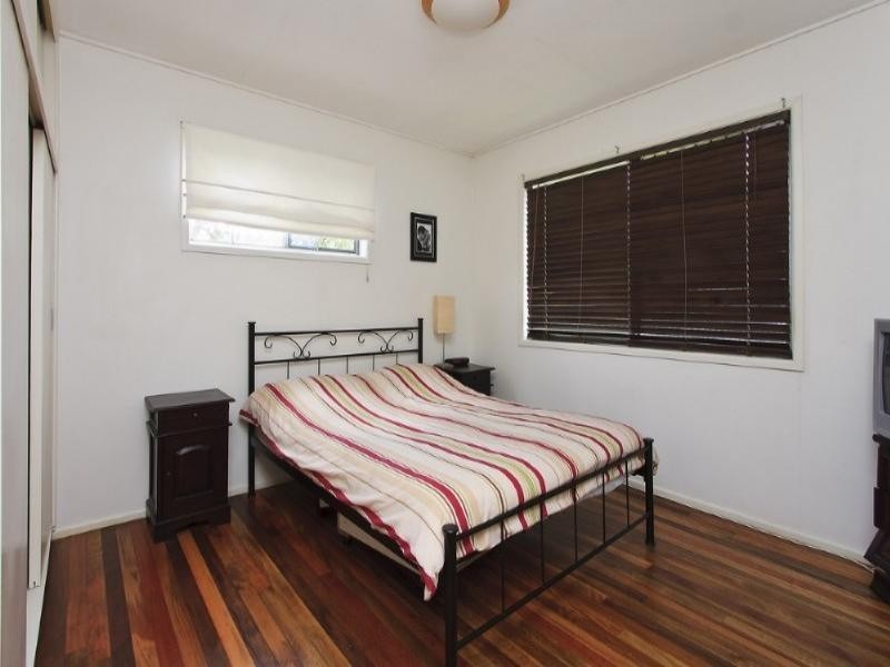 375 Seventeen Mile Rocks Road, Oxley QLD 4075