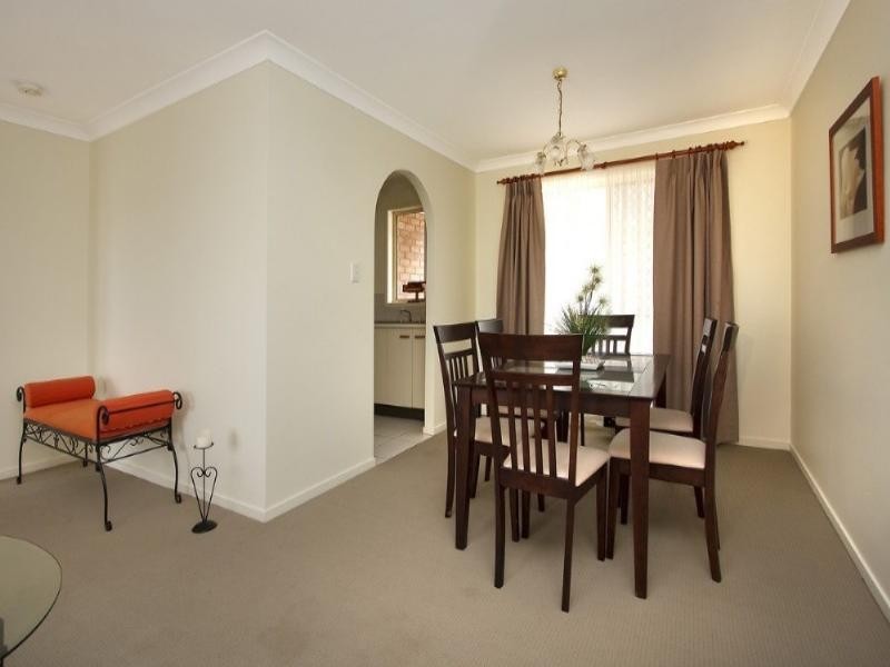 Sinnamon Park QLD 4073