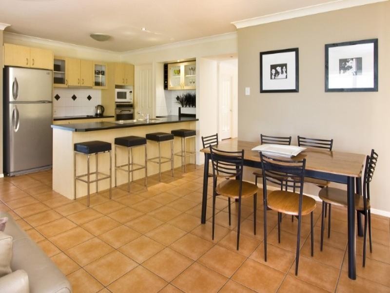 Sinnamon Park QLD 4073