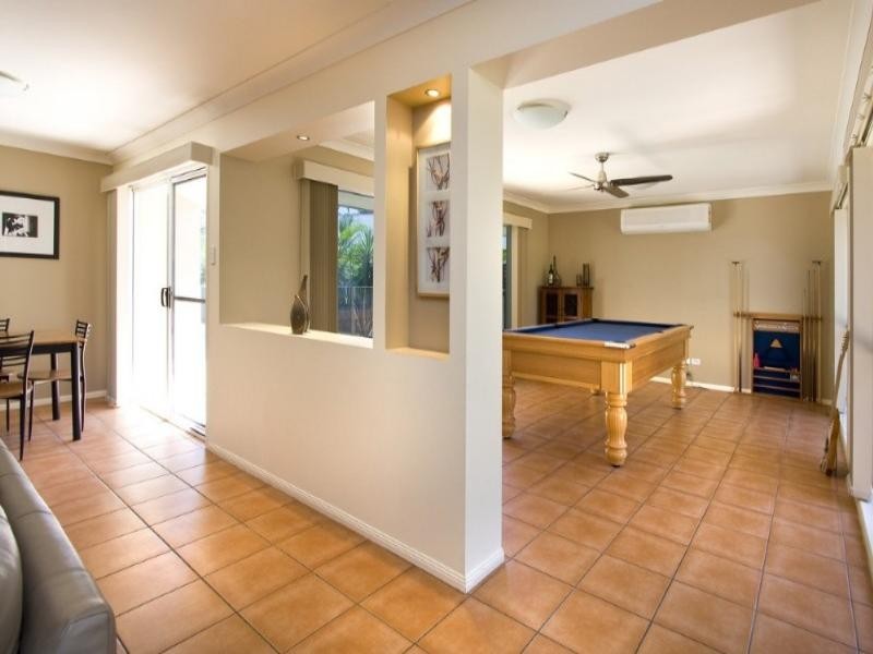 Sinnamon Park QLD 4073