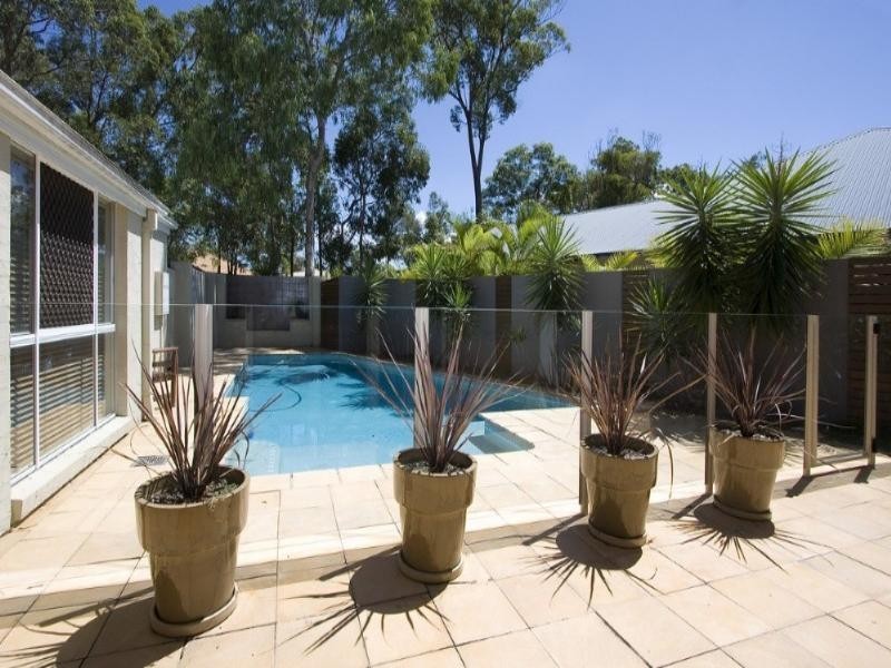 Sinnamon Park QLD 4073