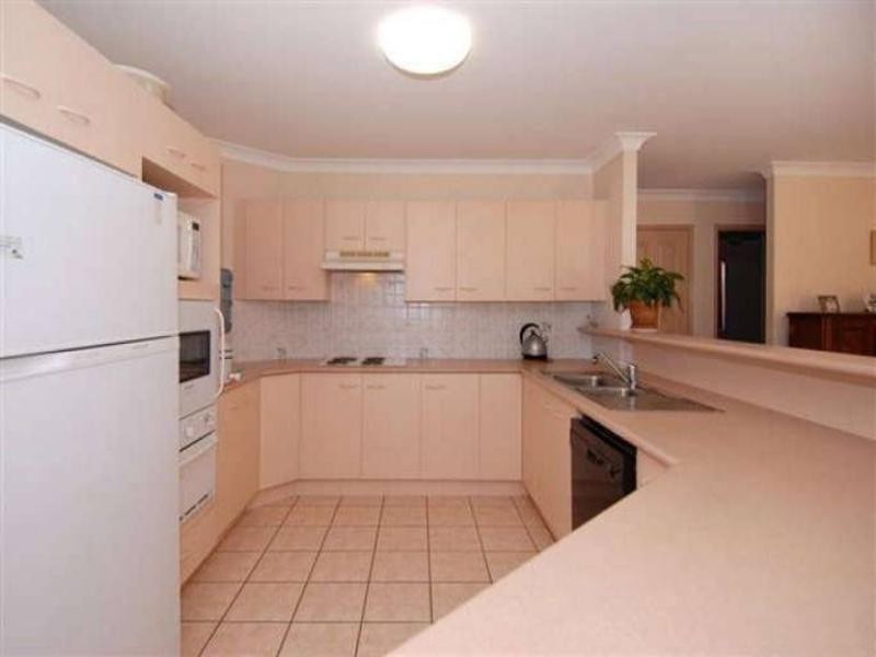 Sinnamon Park QLD 4073