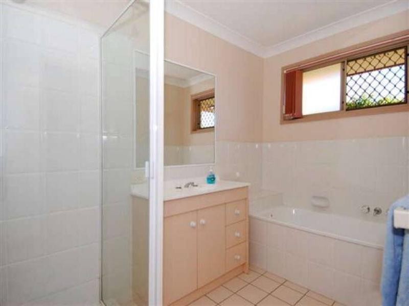 Sinnamon Park QLD 4073