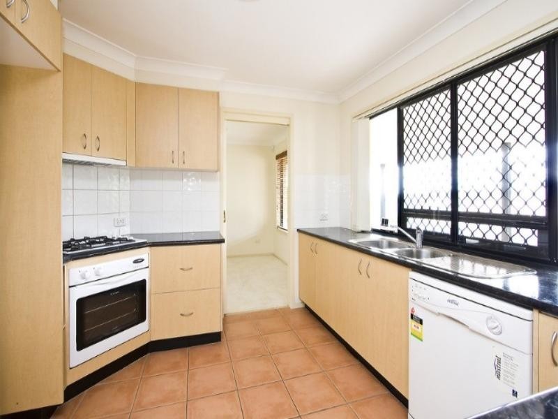 Sinnamon Park QLD 4073