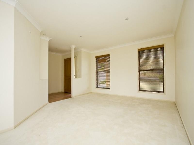 Sinnamon Park QLD 4073