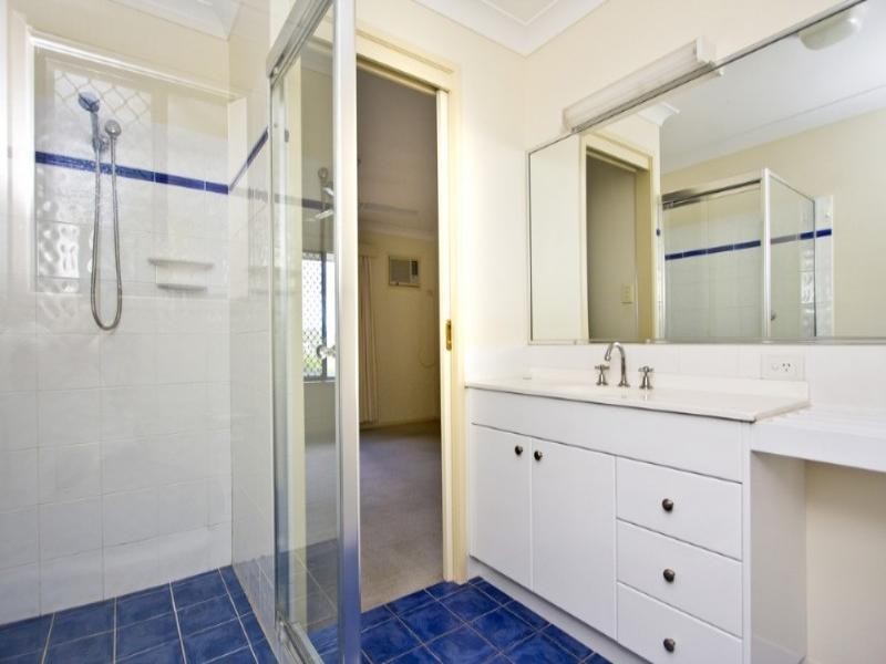 Sinnamon Park QLD 4073