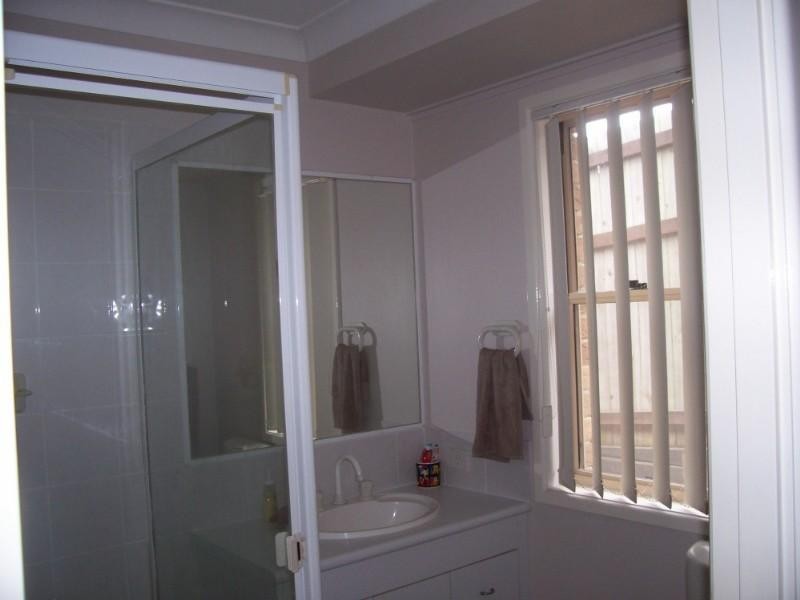 32 Loffs Road, Jamboree Heights QLD 4074