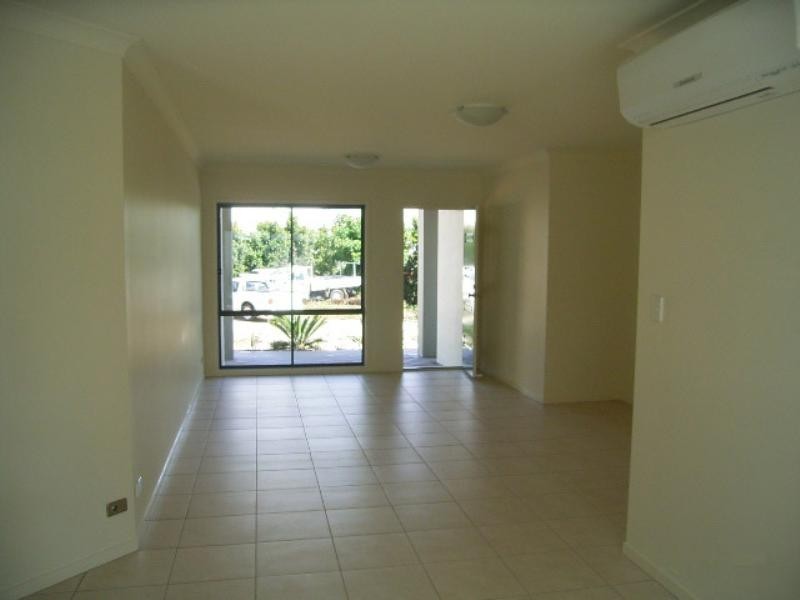 Mount Ommaney QLD 4074