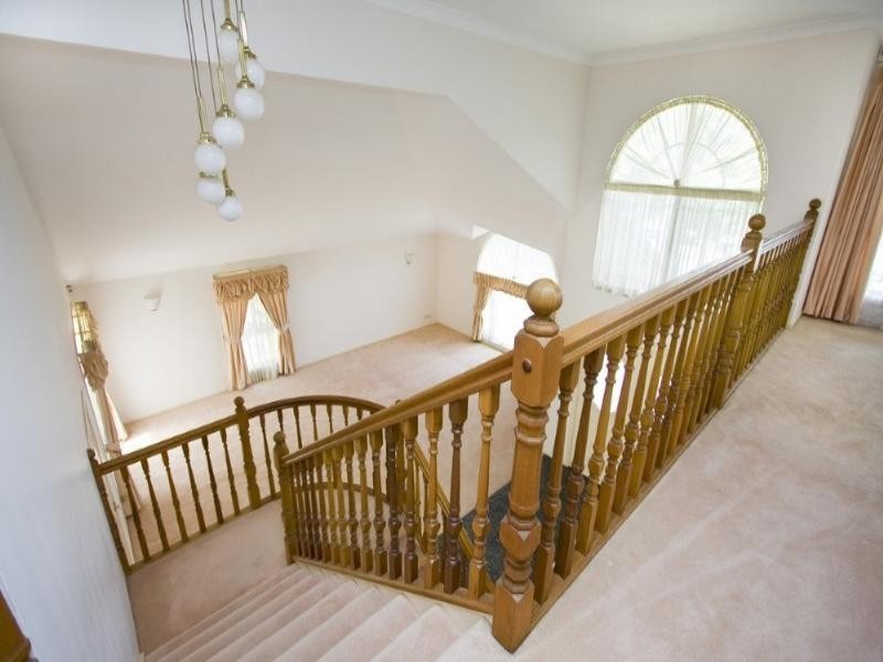 206 Arrabri Avenue, Mount Ommaney QLD 4074