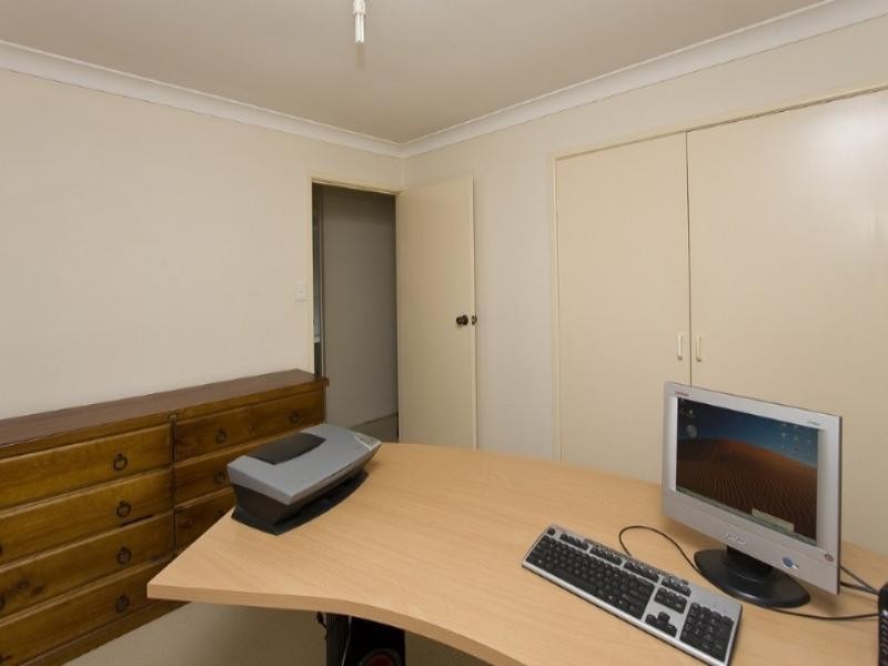 20 Lollard Street, Hillcrest QLD 4118