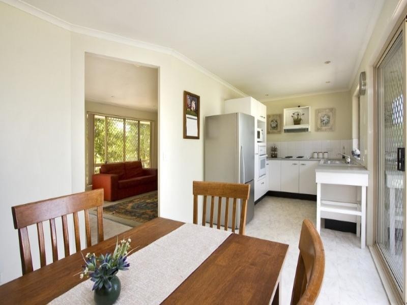 Sinnamon Park QLD 4073