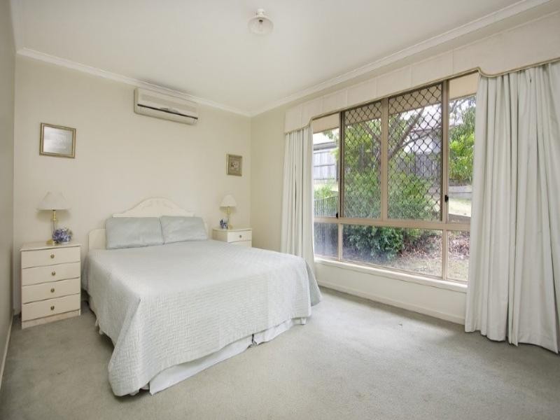 Sinnamon Park QLD 4073