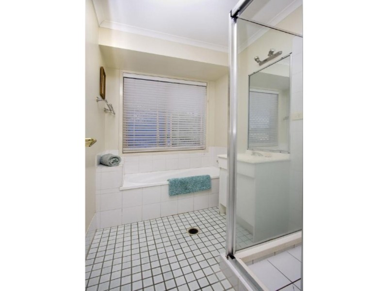 Sinnamon Park QLD 4073