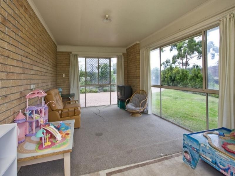 Sinnamon Park QLD 4073