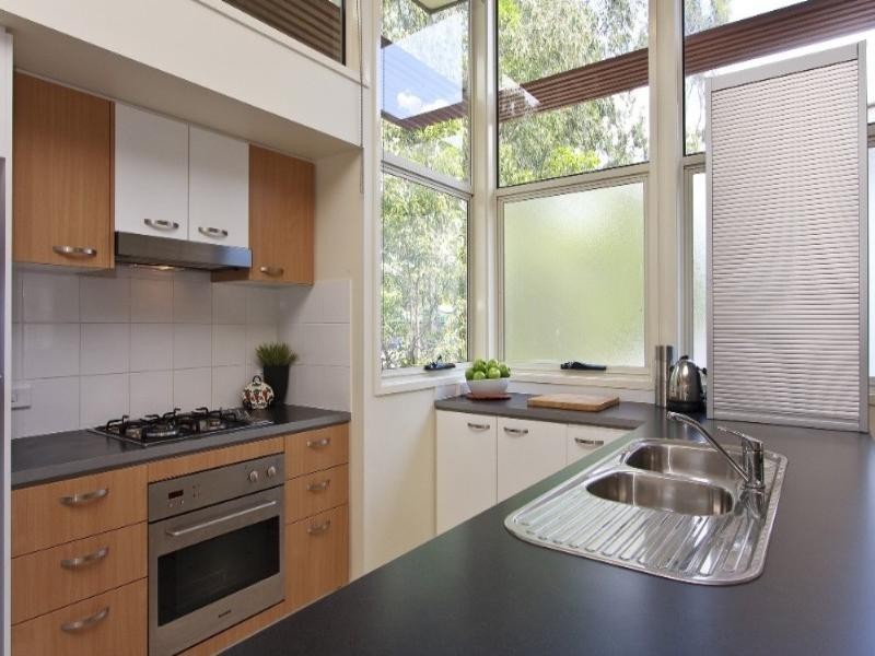 Mount Ommaney QLD 4074