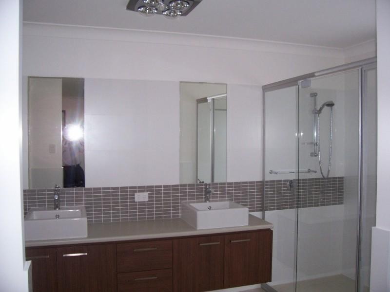 1 Perregreen Street, Doolandella QLD 4077