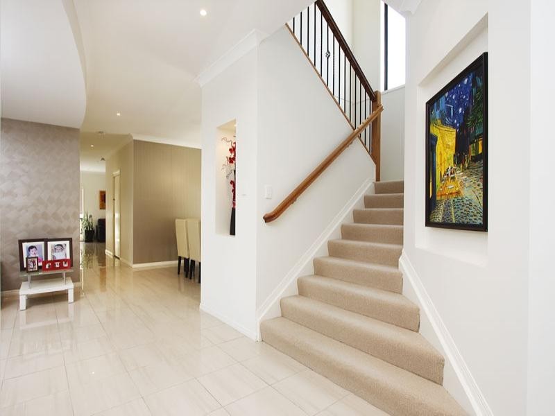 16 Ridge View Place, Springfield Lakes QLD 4300