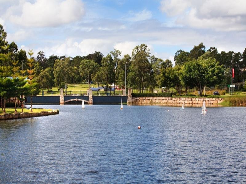 16 Ridge View Place, Springfield Lakes QLD 4300