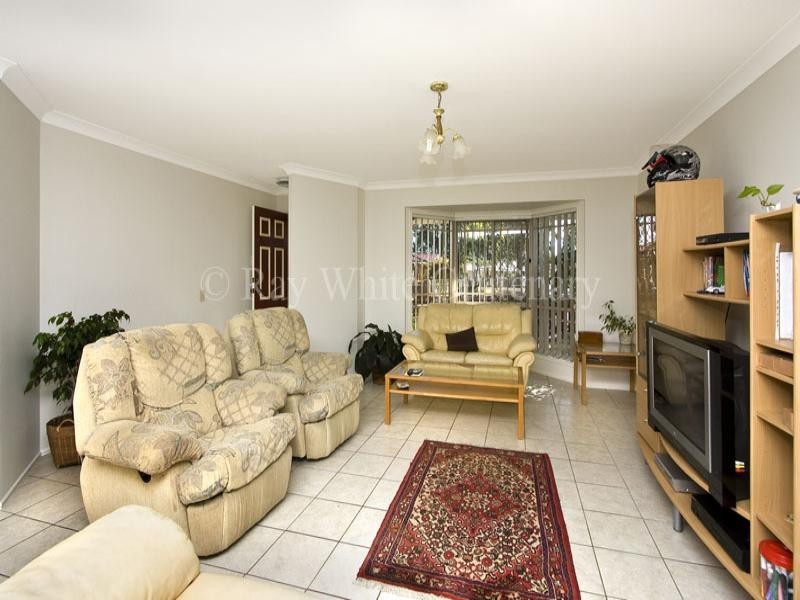 7 Ashby Court, Forest Lake QLD 4078