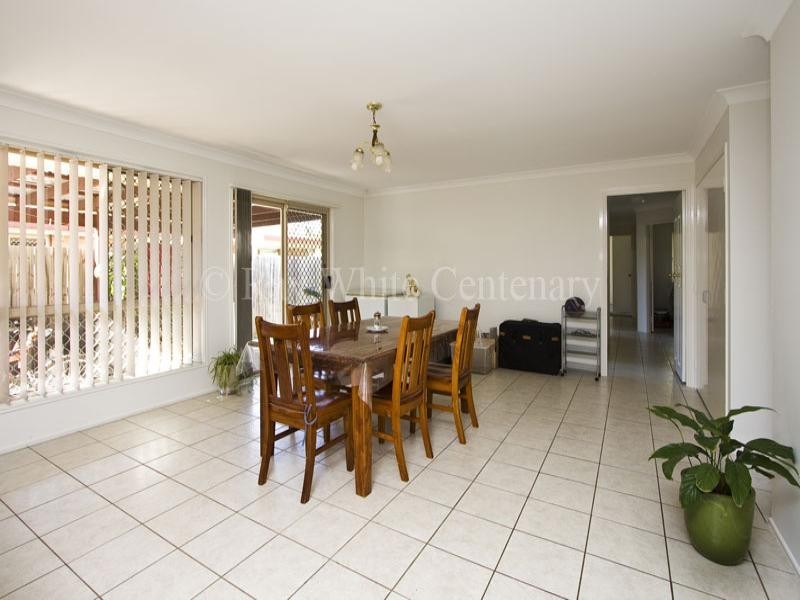 7 Ashby Court, Forest Lake QLD 4078