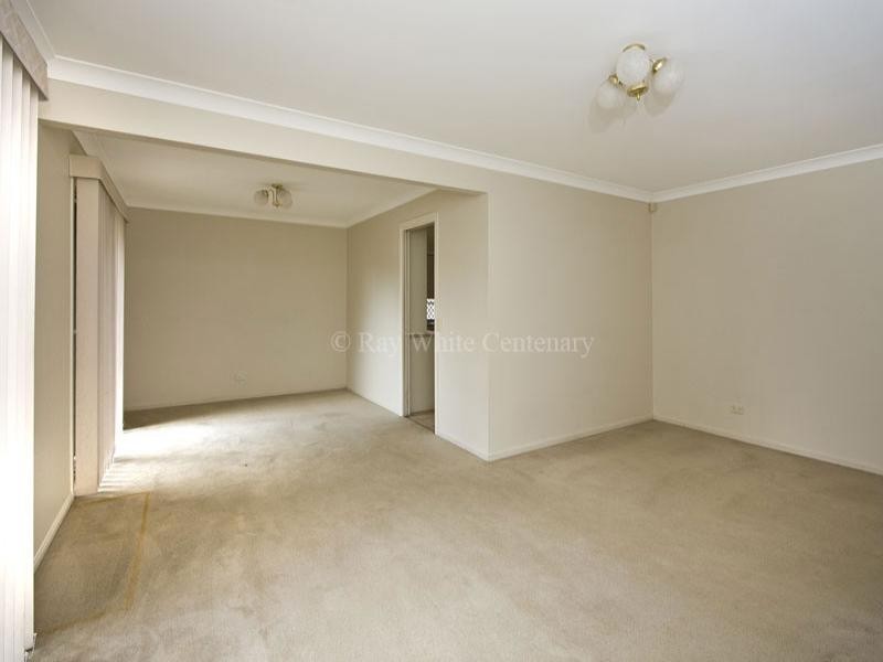 3/15 Abel Smith Crescent, Mount Ommaney QLD 4074