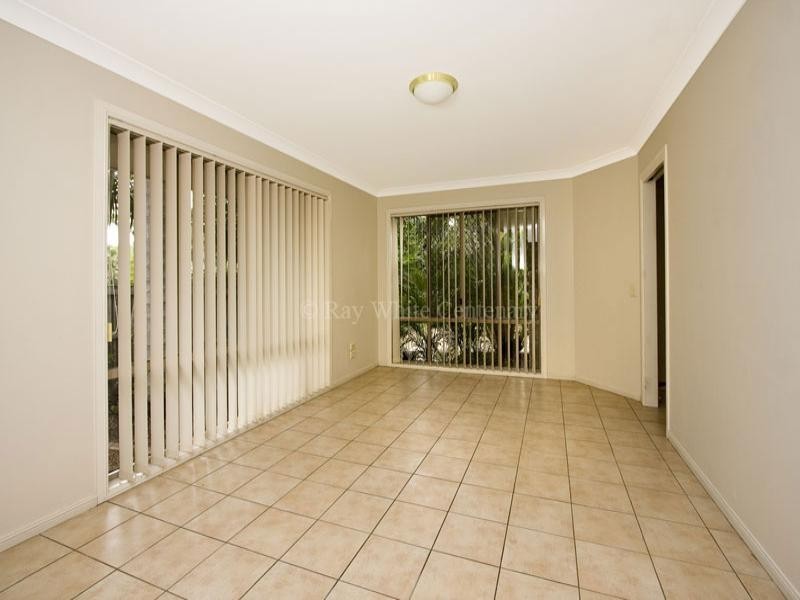 3/15 Abel Smith Crescent, Mount Ommaney QLD 4074