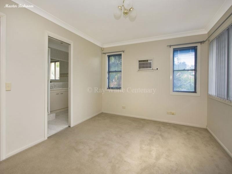3/15 Abel Smith Crescent, Mount Ommaney QLD 4074
