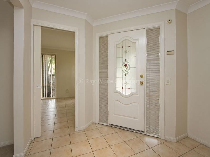 3/15 Abel Smith Crescent, Mount Ommaney QLD 4074