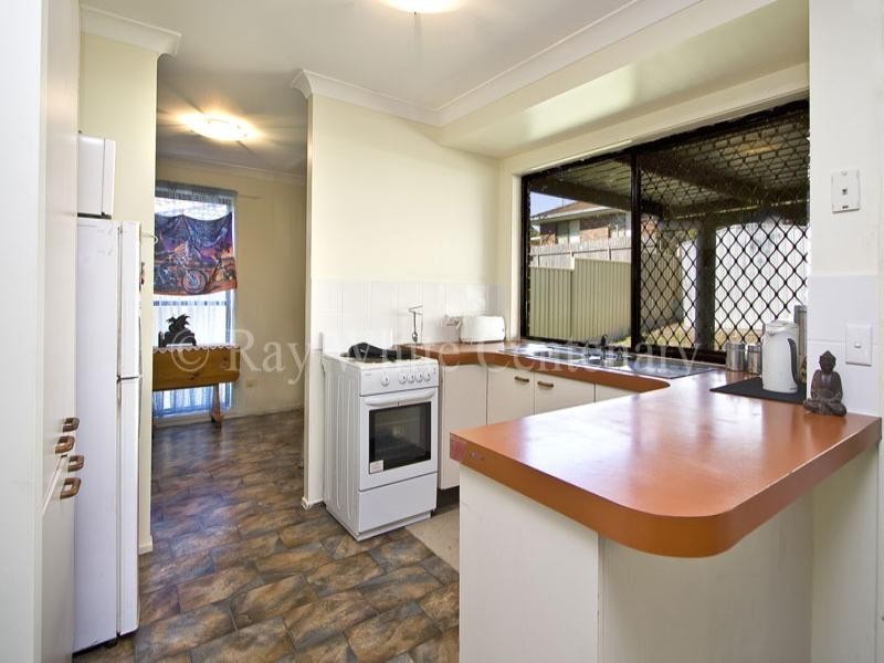 72 Hazelton Street, Riverhills QLD 4074