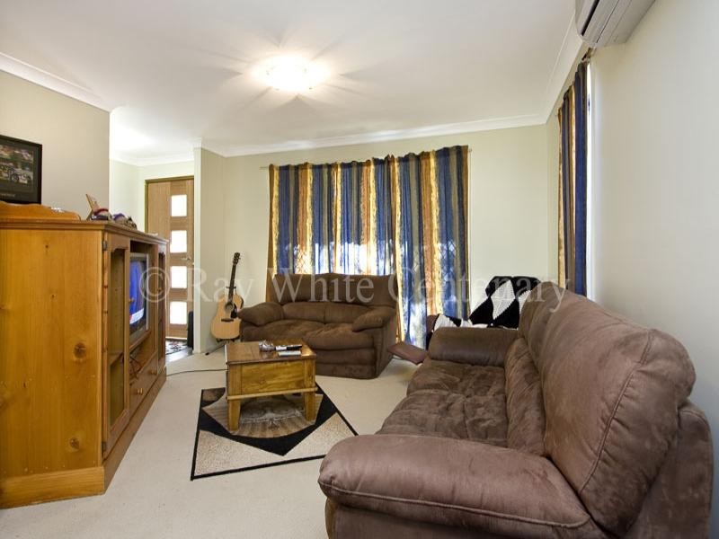 72 Hazelton Street, Riverhills QLD 4074