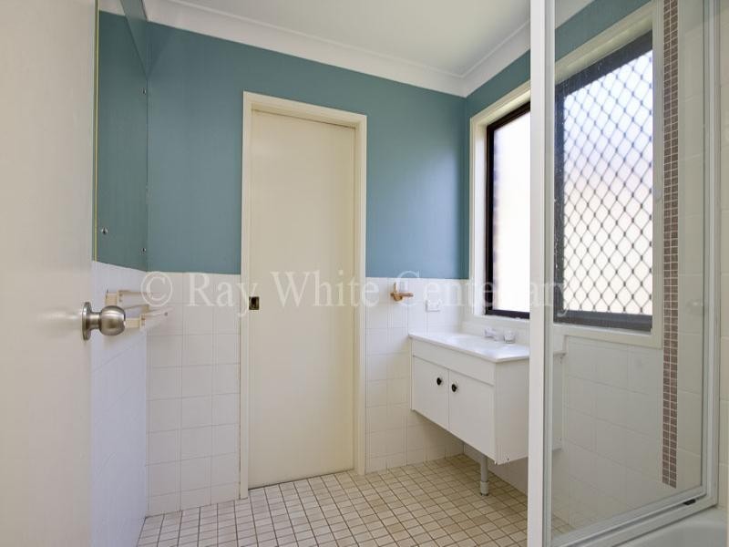 72 Hazelton Street, Riverhills QLD 4074