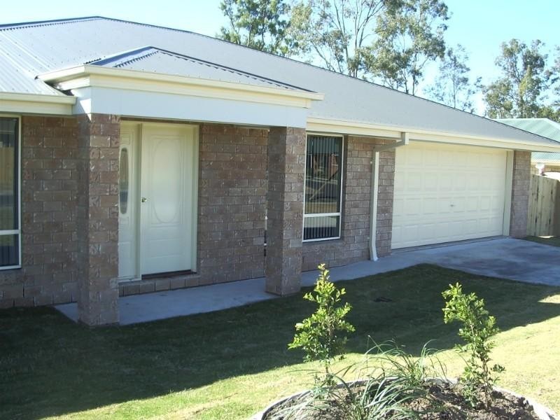 Yamanto QLD 4305