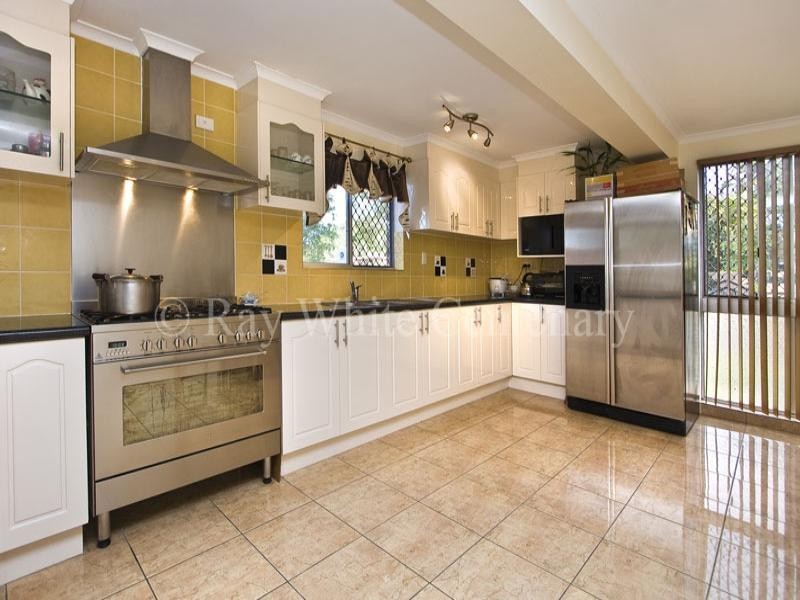 Jamboree Heights QLD 4074