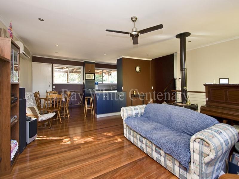 Jamboree Heights QLD 4074