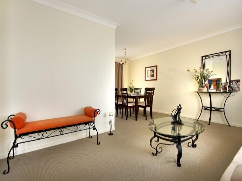 Sinnamon Park QLD 4073