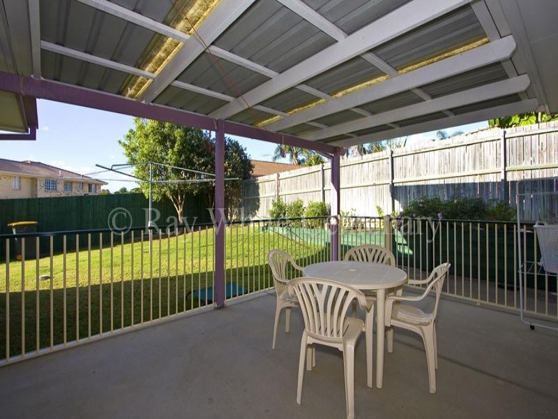 15 Wallaroo Way, Doolandella QLD 4077