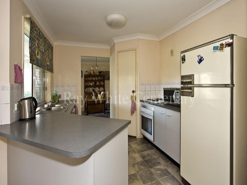 15 Wallaroo Way, Doolandella QLD 4077