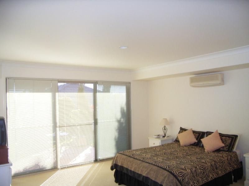 10 Balmoral Place, Forest Lake QLD 4078