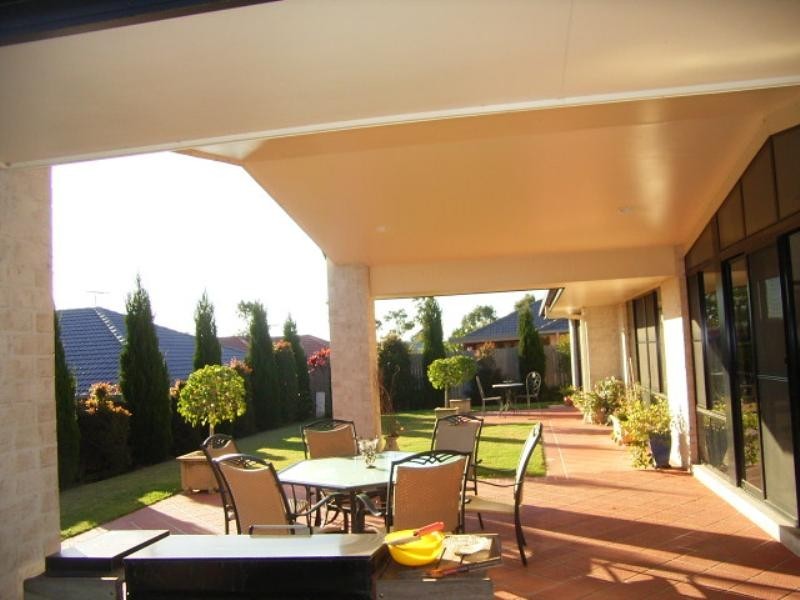 10 Balmoral Place, Forest Lake QLD 4078