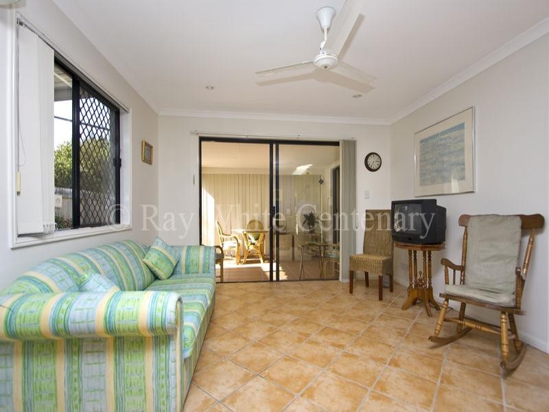 Sinnamon Park QLD 4073