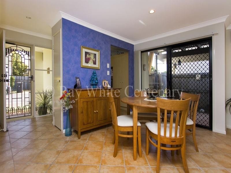 Sinnamon Park QLD 4073