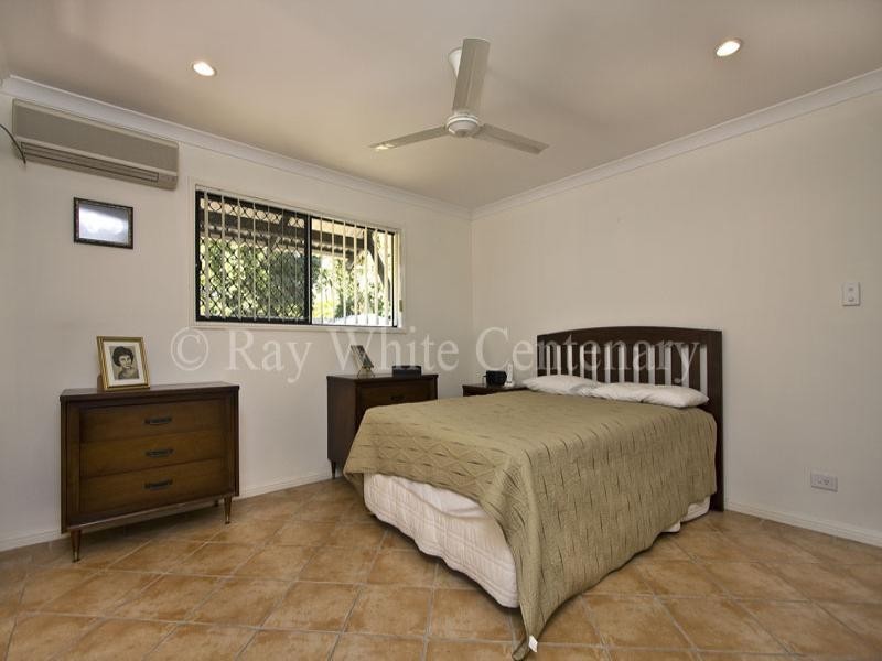 Sinnamon Park QLD 4073