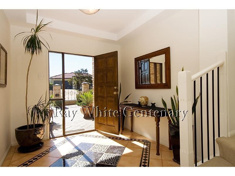 40 Catalina Circuit, Forest Lake QLD 4078