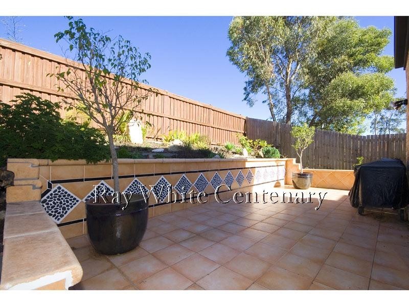 40 Catalina Circuit, Forest Lake QLD 4078