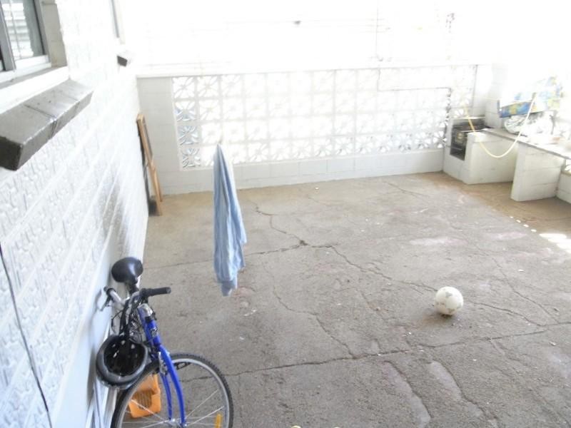 15 Victoria Street, Fairfield QLD 4103