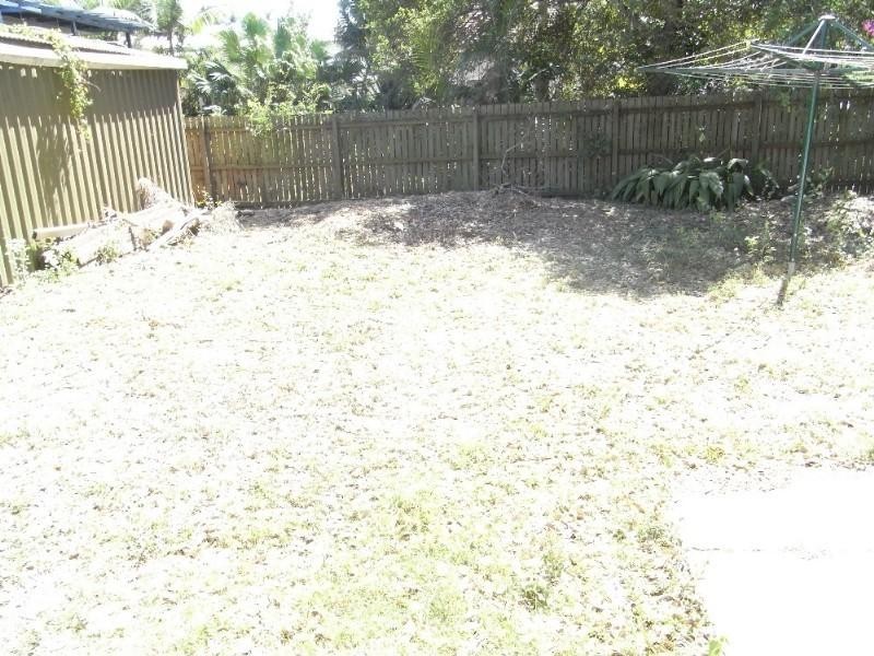 15 Victoria Street, Fairfield QLD 4103