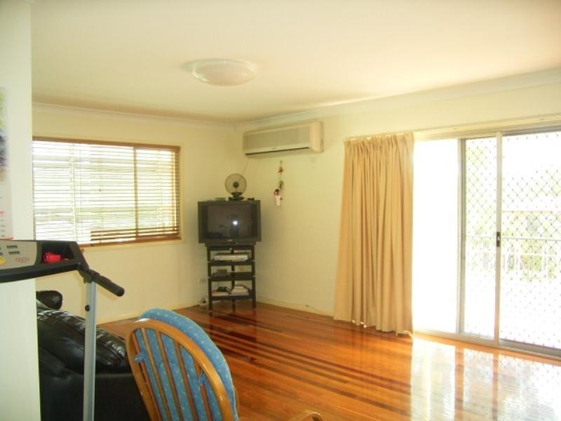 12 Horizon Drive, Jamboree Heights QLD 4074