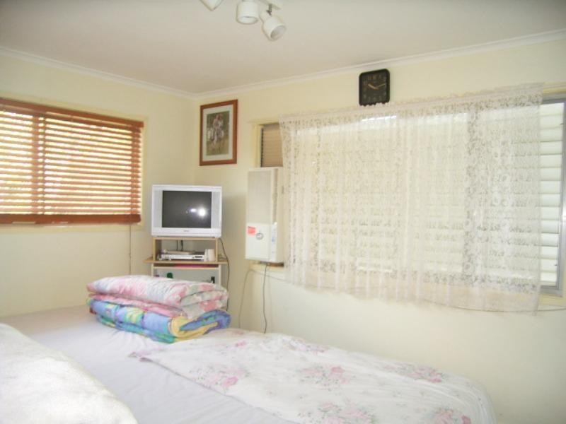 12 Horizon Drive, Jamboree Heights QLD 4074