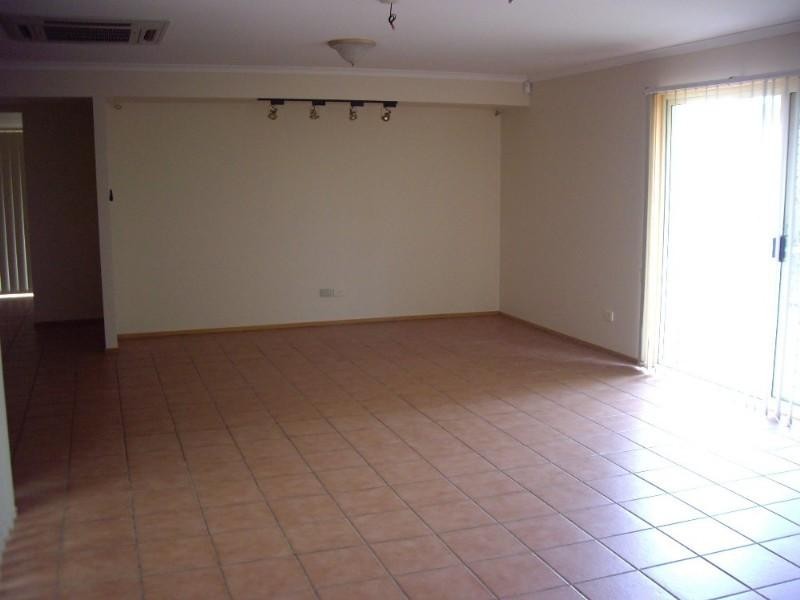 57 Hampstead Street, Forest Lake QLD 4078