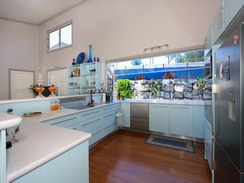 Seventeen Mile Rocks QLD 4073